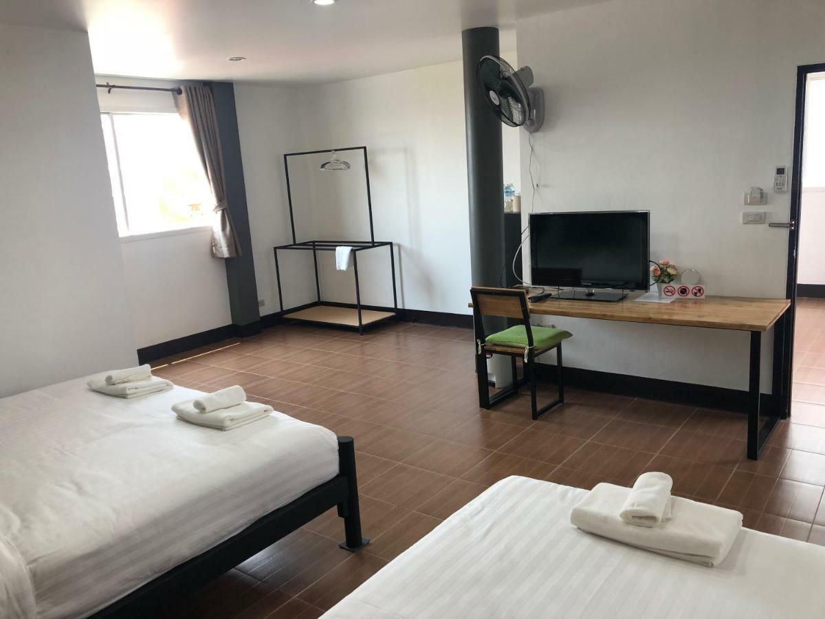 Hotel Khaohom House à Chiang Mai Extérieur photo